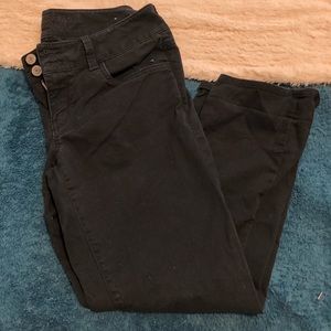 American Eagle Capris